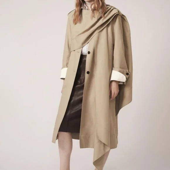 NWOT / REMOVABLE VEST TRENCH COAT 2 IN 1 / THE ITEM ZARA WOMAN